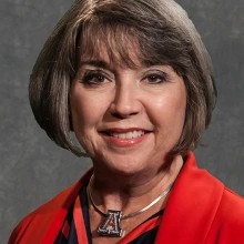 Lynne Wood Dusenberry, Class of 1974 Lynne Wood Dusenberry, Class of 1974